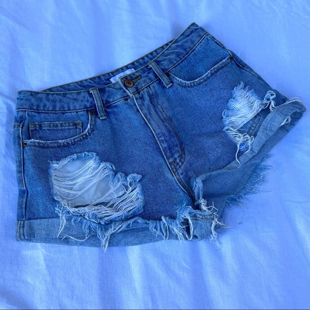 Forever 21 Cutoff Jean Shorts 27